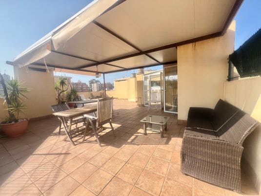 4 slaapkamer Appartement te huur in Palma de Mallorca met garage - € 3.200 (Ref: 9143695)