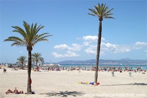 Appartement voor vakantieverhuur in Platja de Palma i Pla de Sant Jordi, Palma de Mallorca - € 1.600 (Ref: 9293832)