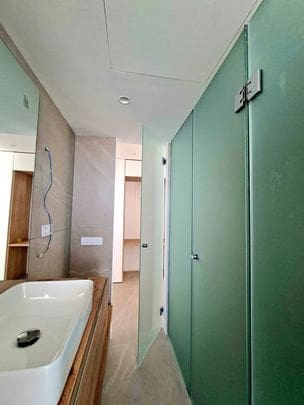 Leilighet til salgs i Cala Mayor, Palma de Mallorca med garasje - € 369 000 (Ref: 9331255)