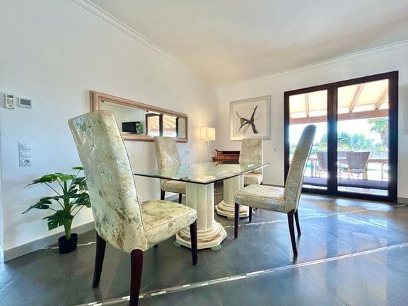 4 sypialnia Finka/Dom wiejski na sprzedaż w Llucmajor z basenem garażem - 860 000 € (Ref: 9424181)