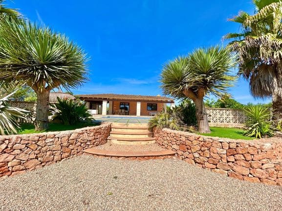 4 soveværelse Finca/Landehus til salg i Llucmajor med swimmingpool garage - € 860.000 (Ref: 9424181)