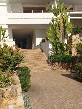 2 Zimmer Strandapartment zu vermieten in Illetas mit Pool Garage - 3.500 € (Ref: 9816226)