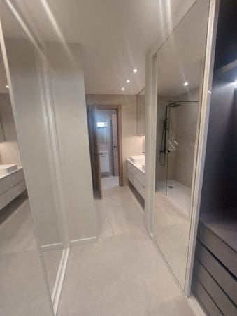 Apartamento de 2 habitaciones en Puerto Portals, Calvià en venta con piscina garaje - 1.050.000 € (Ref: 9816797)