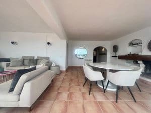 3 bedroom Beach Apartment for sale in Santa Ponsa with pool garage - € 1,200,000 (Ref: 9844790)