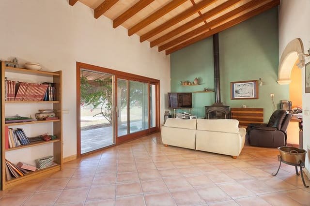 3 soveværelse Finca/Landehus til salg i Llucmajor med garage - € 700.000 (Ref: 9980096)