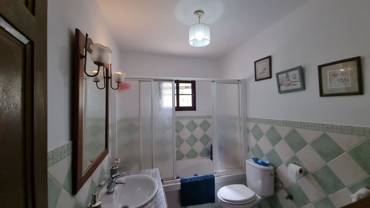 3 bedroom Finca/Country House for sale in Casares with pool - € 1,200,000 (Ref: 4319844)