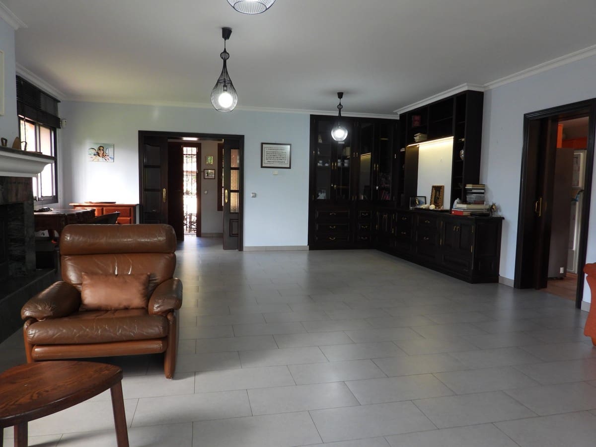 4 soveværelse Villa til salg i Bahia de Casares med swimmingpool garage - € 1.790.000 (Ref: 5339822)