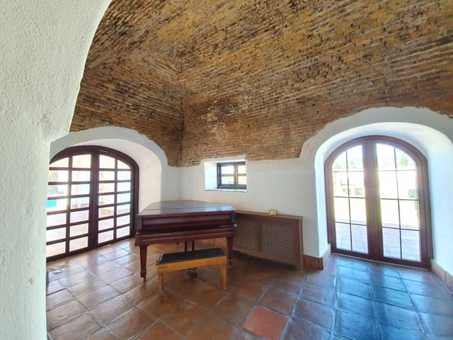 Finca/Casa Rural de 11 habitaciones en San Enrique de Guadiaro, San Roque en venta con piscina garaje - 3.500.000 € (Ref: 6073479)