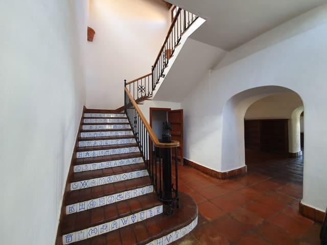 11 soveværelse Finca/Landehus til salg i San Enrique de Guadiaro, San Roque med swimmingpool garage - € 3.500.000 (Ref: 6073479)