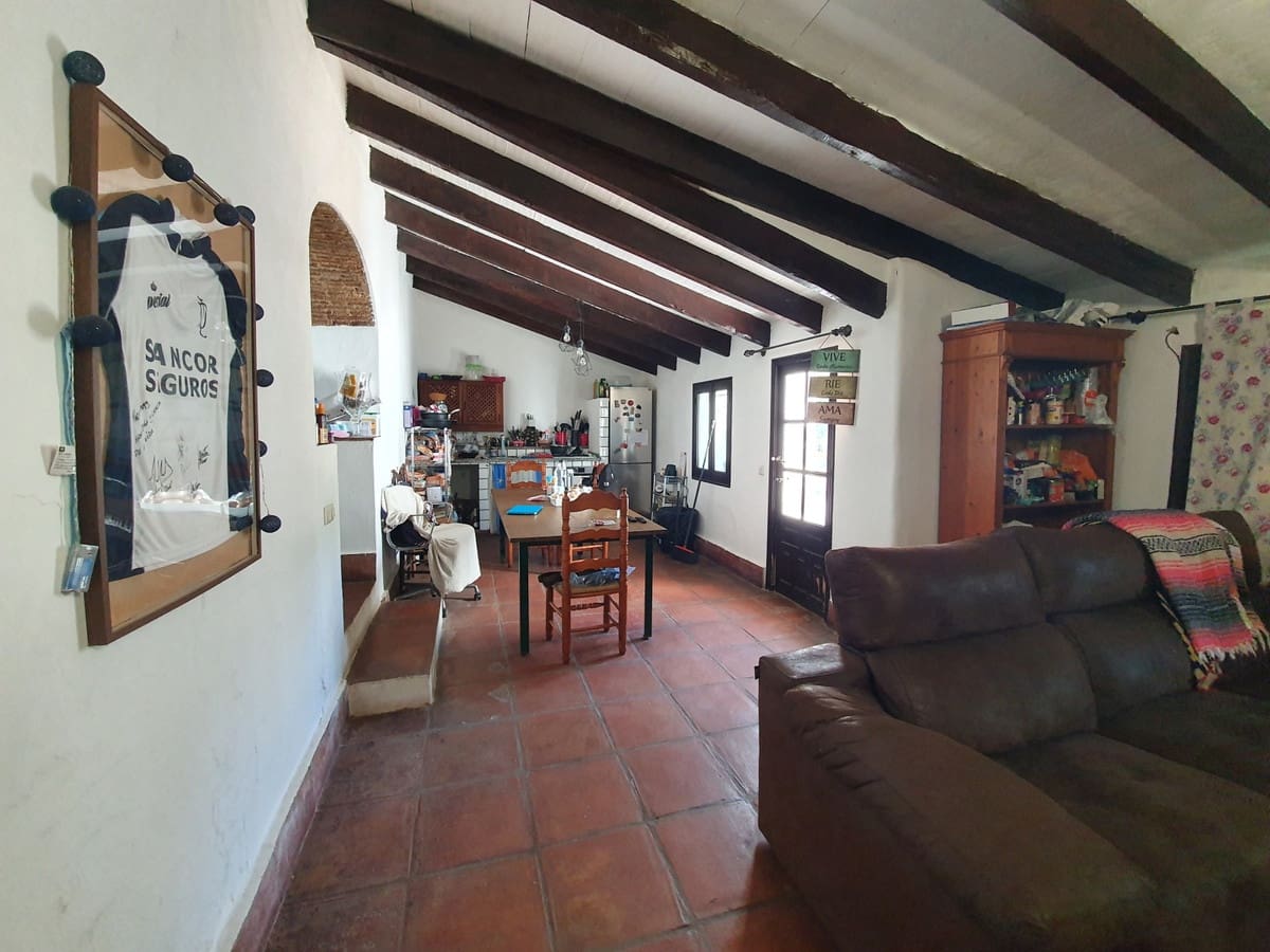 11 sypialnia Finka/Dom wiejski na sprzedaż w San Enrique de Guadiaro z basenem garażem - 3 500 000 € (Ref: 6073479)