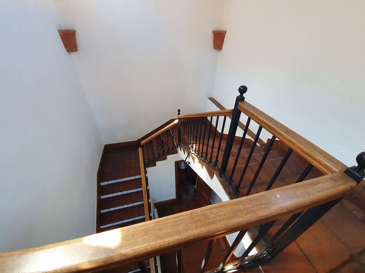 11 sypialnia Finka/Dom wiejski na sprzedaż w San Enrique de Guadiaro z basenem garażem - 3 500 000 € (Ref: 6073479)