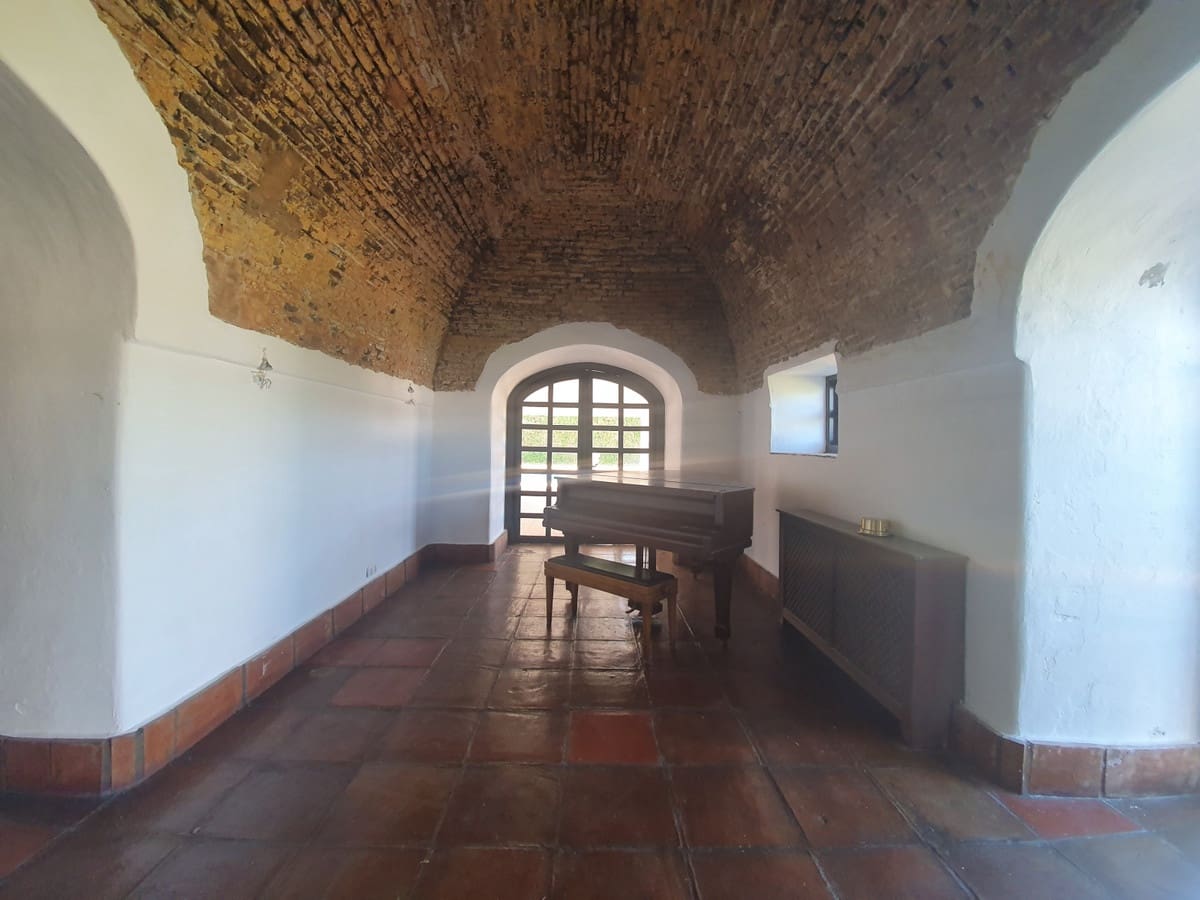 11 sypialnia Finka/Dom wiejski na sprzedaż w San Enrique de Guadiaro z basenem garażem - 3 500 000 € (Ref: 6073479)