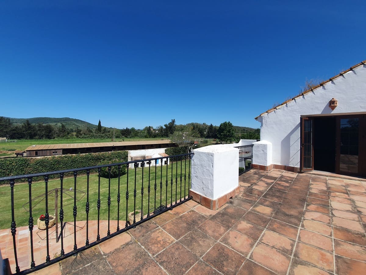 11 sypialnia Finka/Dom wiejski na sprzedaż w San Enrique de Guadiaro z basenem garażem - 3 500 000 € (Ref: 6073479)
