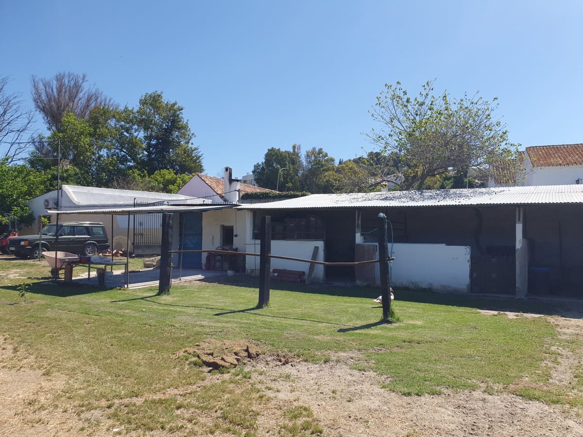 11 sypialnia Finka/Dom wiejski na sprzedaż w San Enrique de Guadiaro z basenem garażem - 3 500 000 € (Ref: 6073479)