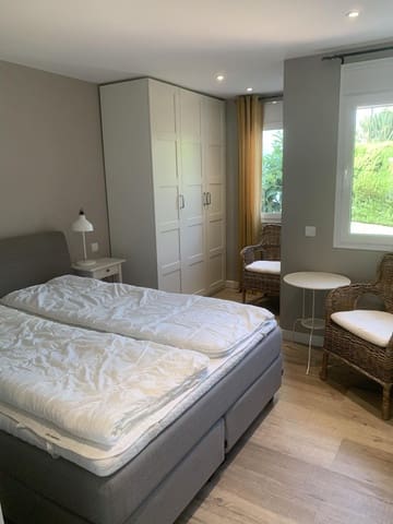 3 makuuhuone Omakotitalo myytävänä paikassa Nueva Andalucia, Marbella mukana uima-altaan 
autotalli - 949 000 € (Ref: 7678079)