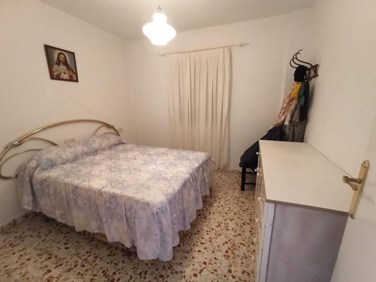 3 makuuhuone Maalaistalo myytävänä paikassa Estepona - 375 000 € (Ref: 7984434)