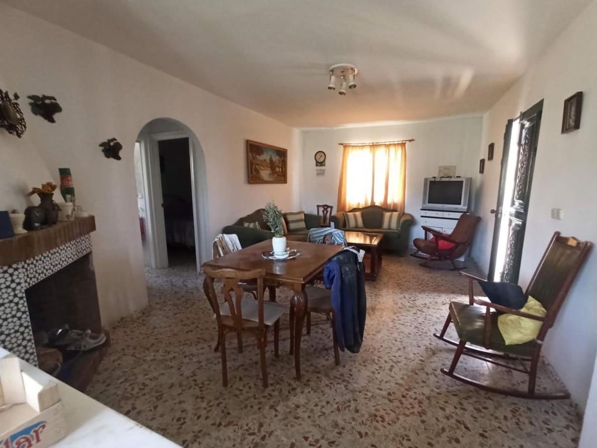 3 makuuhuone Maalaistalo myytävänä paikassa Estepona - 375 000 € (Ref: 7984434)