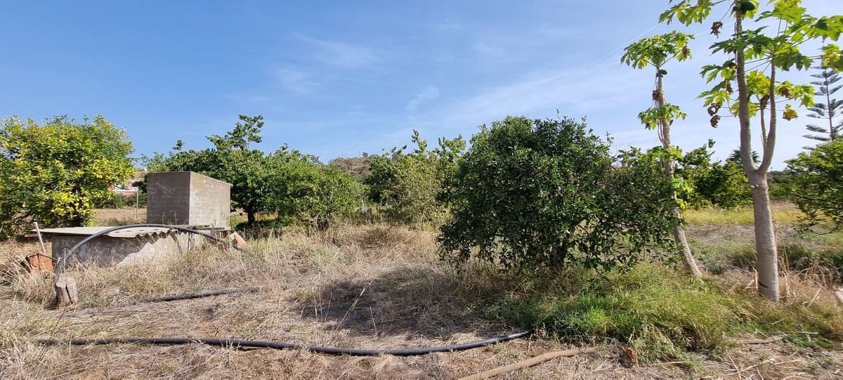 Finca/Casa Rural de 2 habitaciones en Estepona en venta - 525.000 € (Ref: 7984435)