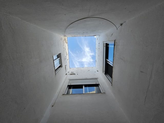 3 soveværelse Byhus til salg i Manilva - € 125.000 (Ref: 8456316)