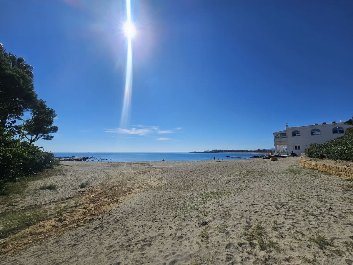 Restaurant/Bar à vendre à Torreguadiaro - 990 000 € (Ref: 8601222)
