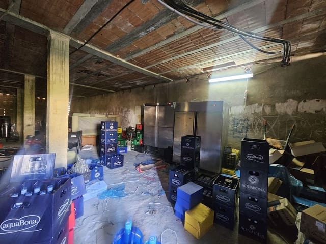 Restaurant/Bar til salgs i Torreguadiaro, San Roque - € 990 000 (Ref: 8601222)