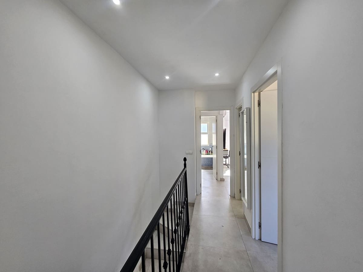 3 camera da letto Casa in vendita in Estepona con piscina garage - 348.000 € (Rif: 8620398)