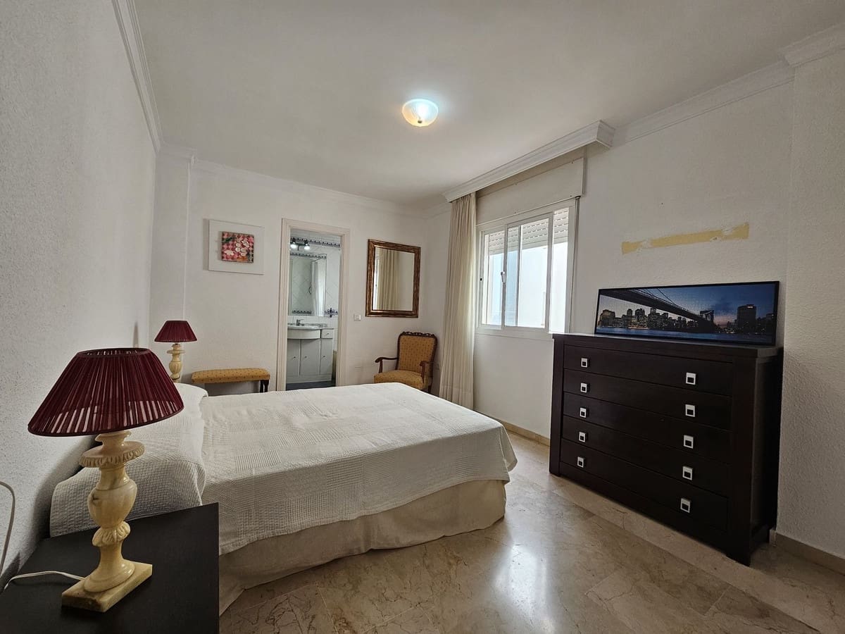2 makuuhuone Huoneisto myytävänä paikassa Estepona - 330 000 € (Ref: 8635301)