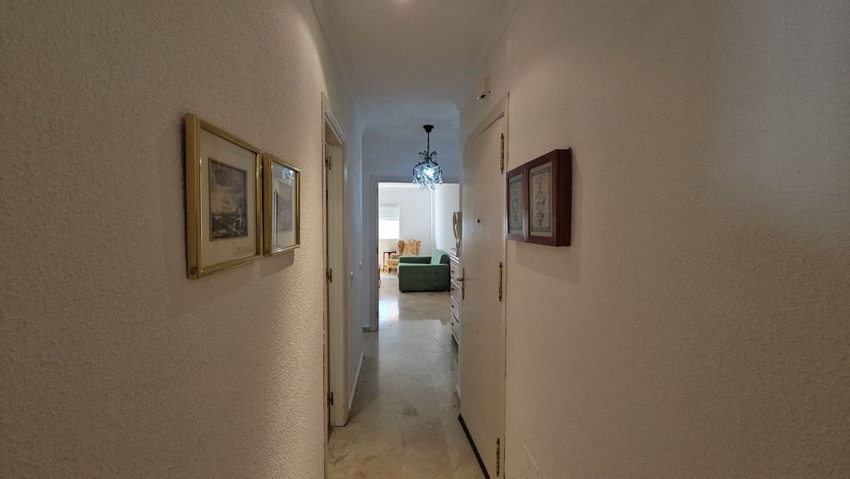 2 makuuhuone Huoneisto myytävänä paikassa Estepona - 330 000 € (Ref: 8635301)