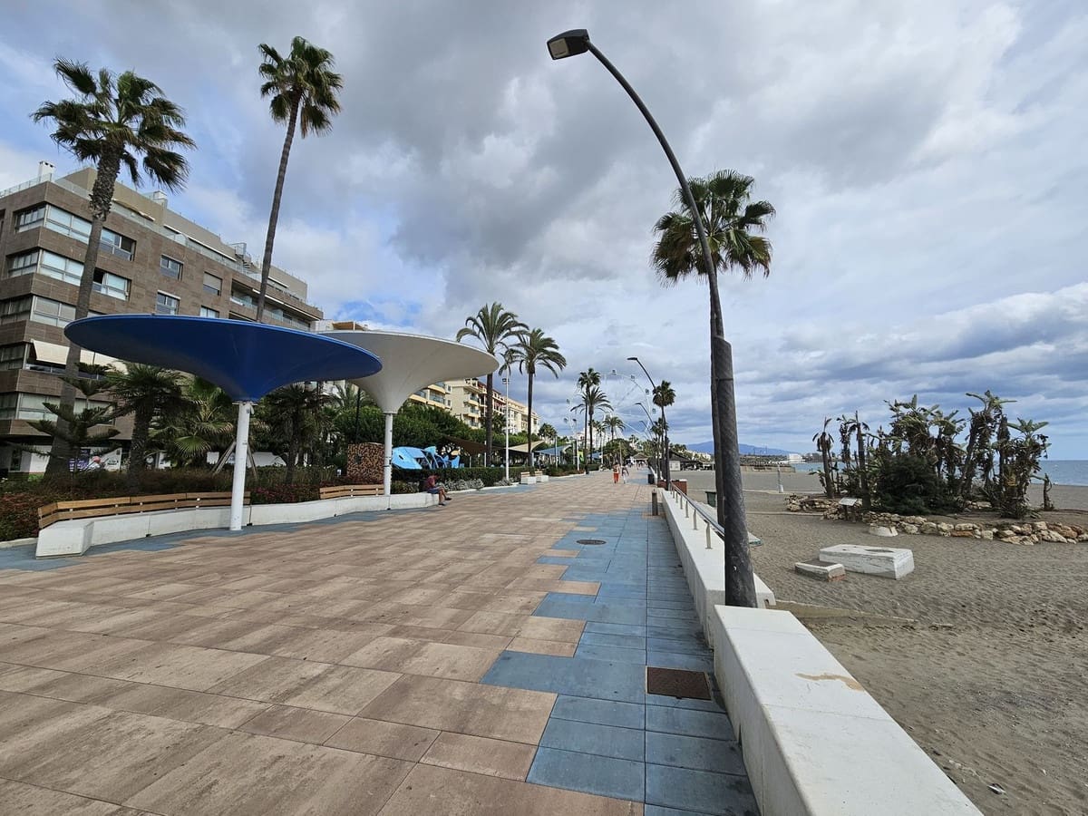 2 makuuhuone Huoneisto myytävänä paikassa Estepona - 330 000 € (Ref: 8635301)