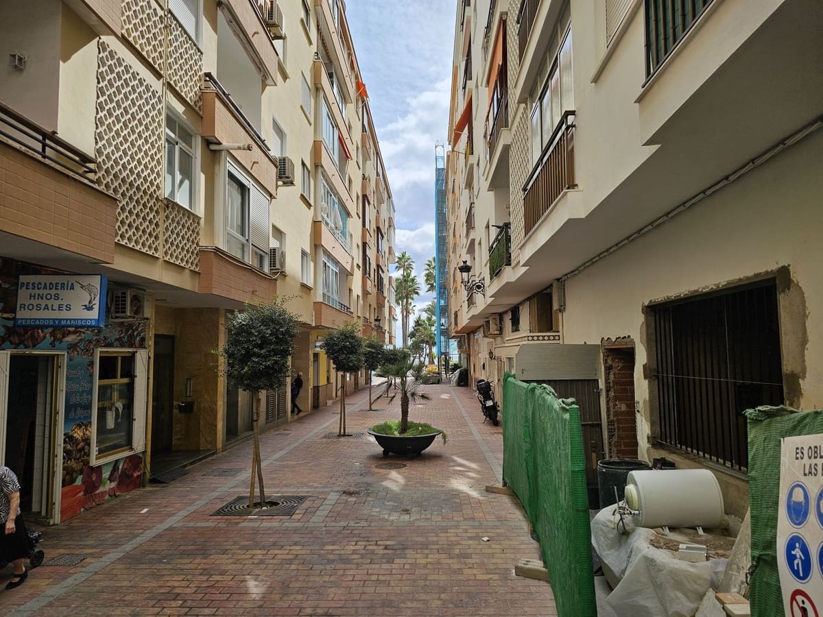 2 makuuhuone Huoneisto myytävänä paikassa Estepona - 330 000 € (Ref: 8635301)