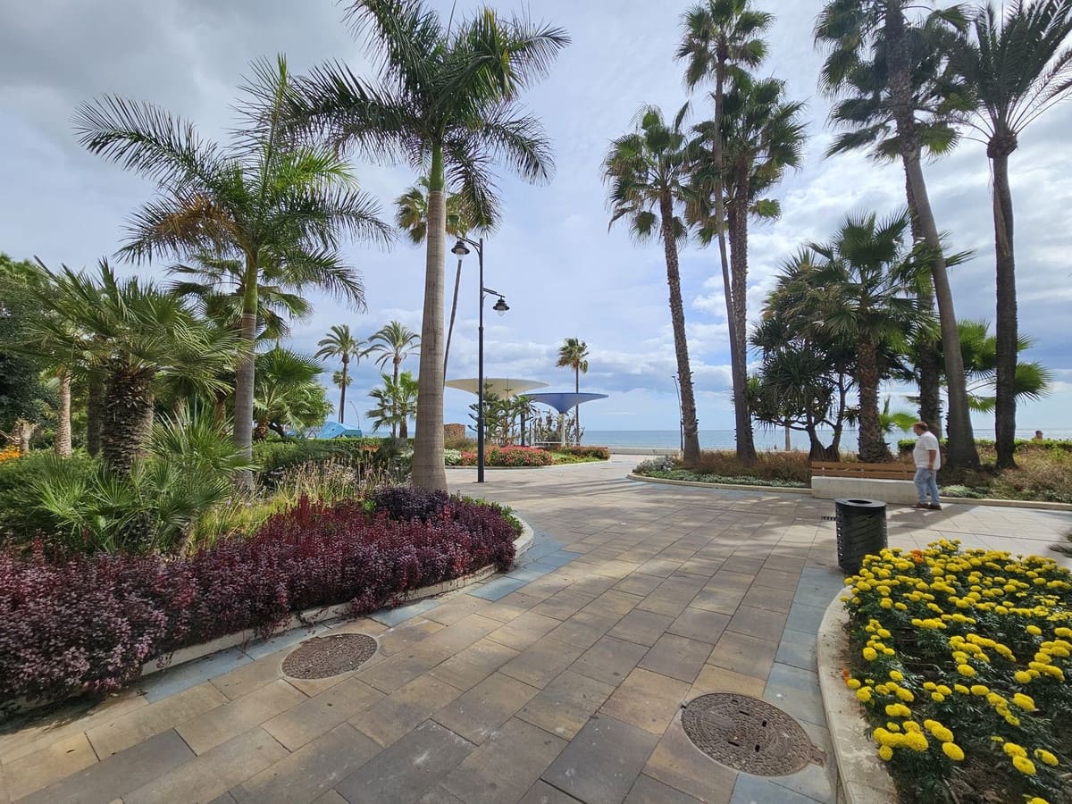 2 makuuhuone Huoneisto myytävänä paikassa Estepona - 330 000 € (Ref: 8635301)