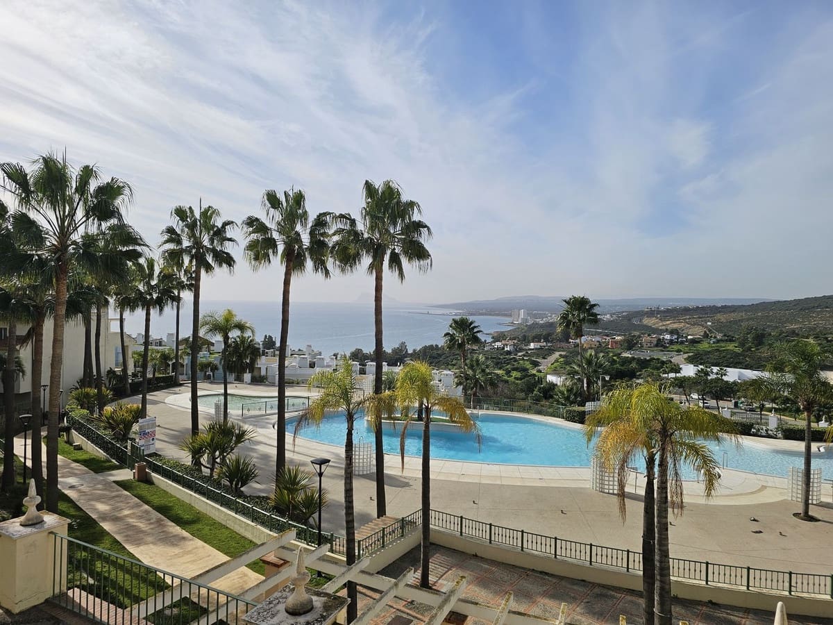 Apartamento de 1 habitación en Manilva en venta con piscina garaje - 120.000 € (Ref: 8848211)