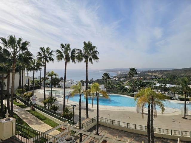 1 soverom Leilighet til salgs i Manilva med svømmebasseng garasje - € 120 000 (Ref: 8848211)