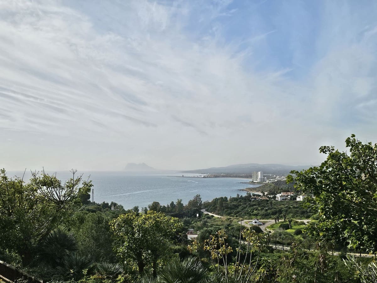 1 bedroom Apartment for sale in Manilva with pool garage - € 120,000 (Ref: 8848211)