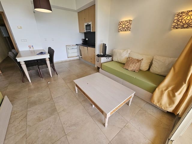 1 soveværelse Lejlighed til salg i Manilva med swimmingpool garage - € 125.000 (Ref: 8891690)