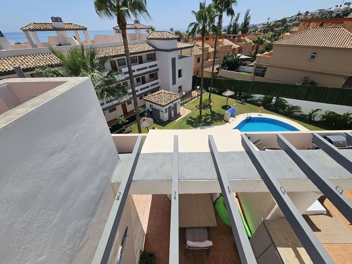 2 soverom Penthouse til salgs i Buenas Noches med svømmebasseng garasje - € 318 000 (Ref: 8895464)