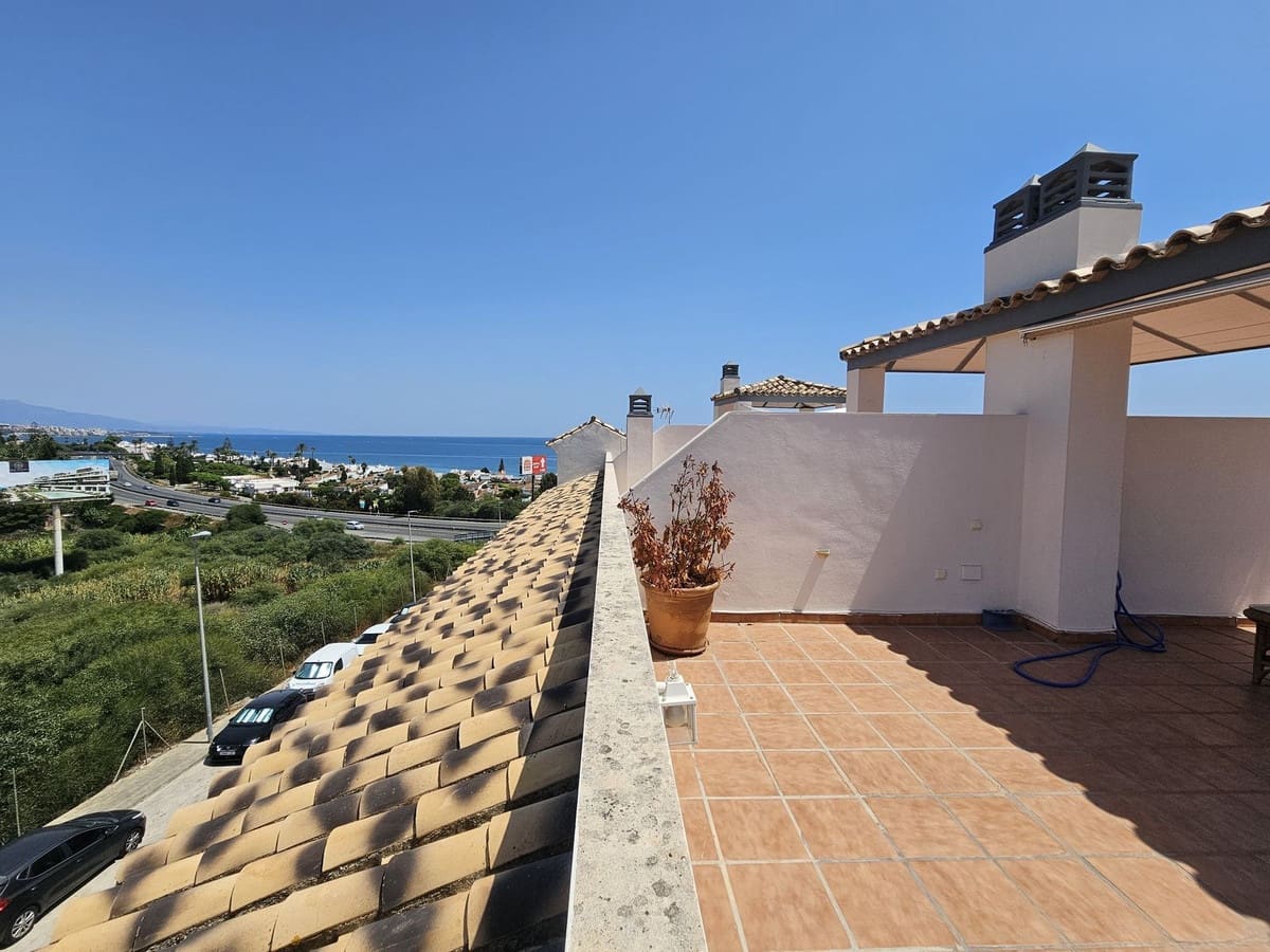 2 soverom Penthouse til salgs i Buenas Noches med svømmebasseng garasje - € 318 000 (Ref: 8895464)