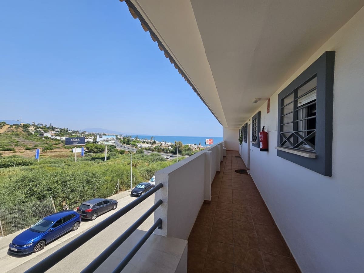 2 soverom Penthouse til salgs i Buenas Noches med svømmebasseng garasje - € 318 000 (Ref: 8895464)