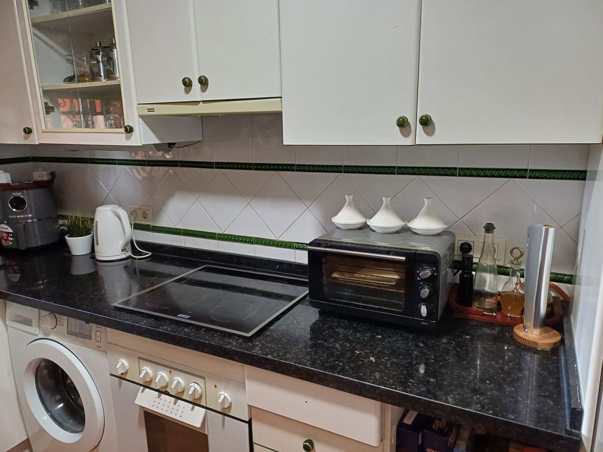 2 soverom Leilighet til salgs i Casares med svømmebasseng - € 185 000 (Ref: 9000337)