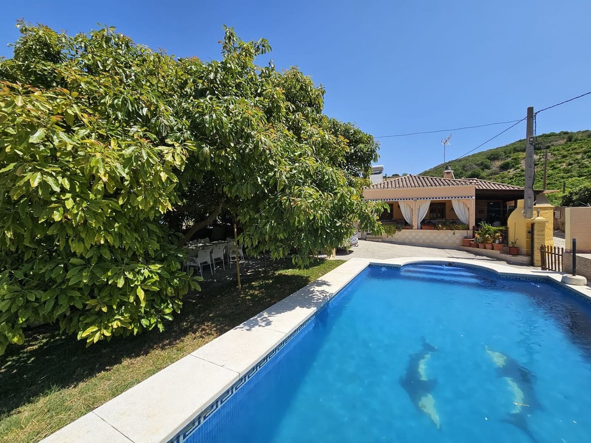 2 chambre Finca/Maison de Campagne à vendre à Casares avec piscine - 459 000 € (Ref: 9131773)