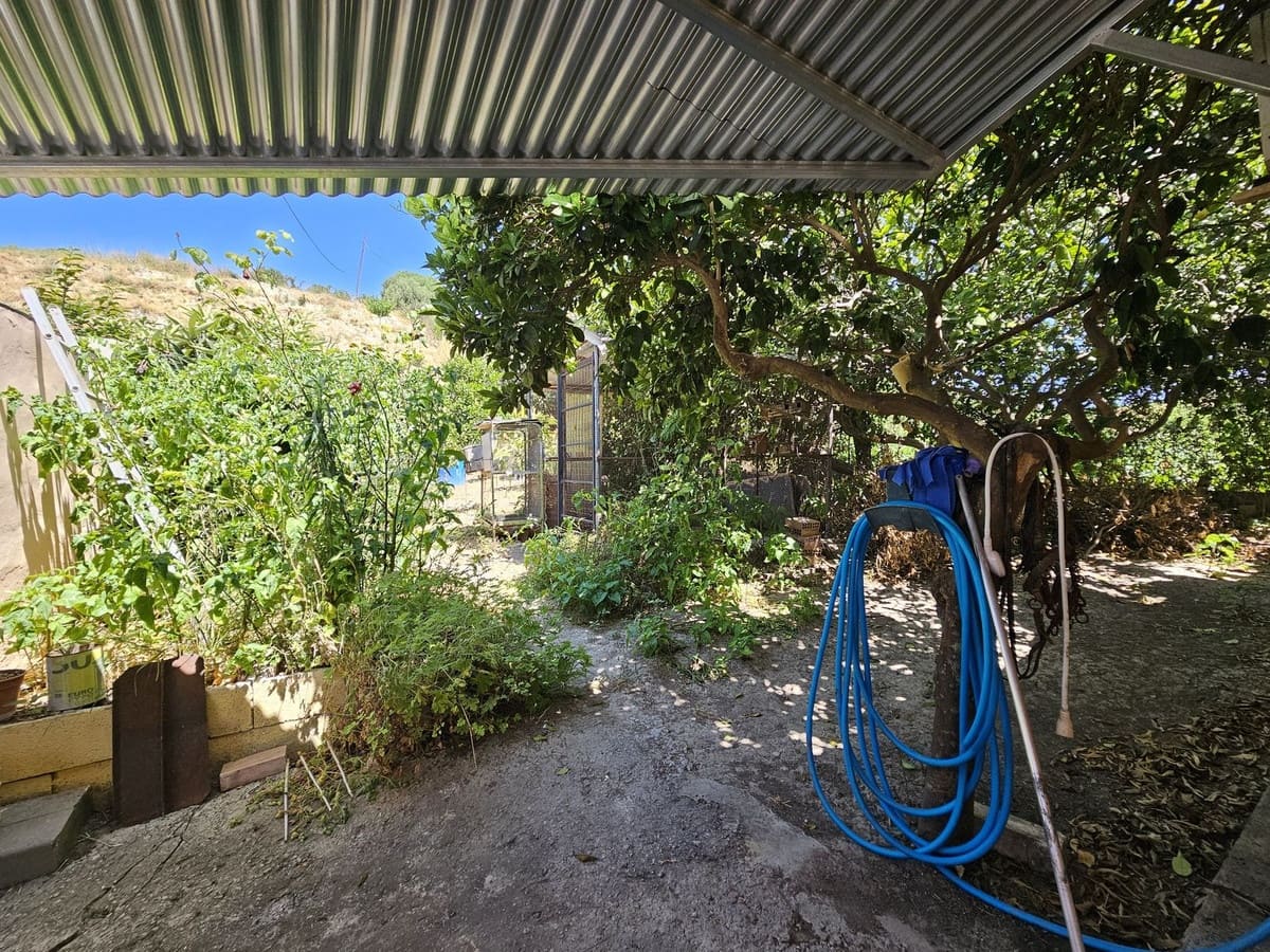 2 bedroom Finca/Country House for sale in Casares with pool - € 479,000 (Ref: 9131773)