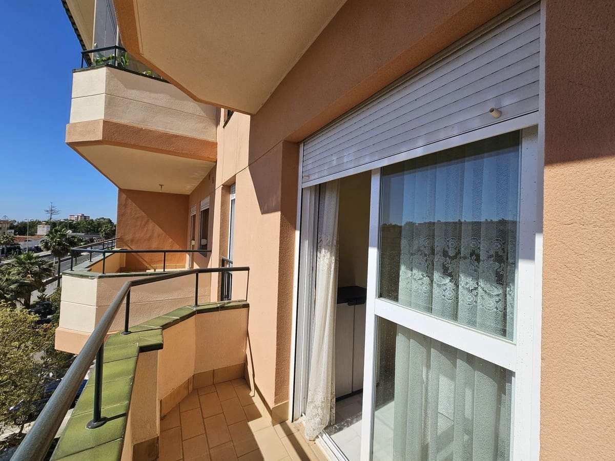 Apartamento de 2 habitaciones en San Luis de Sabinillas en venta con piscina garaje - 250.000 € (Ref: 9144691)
