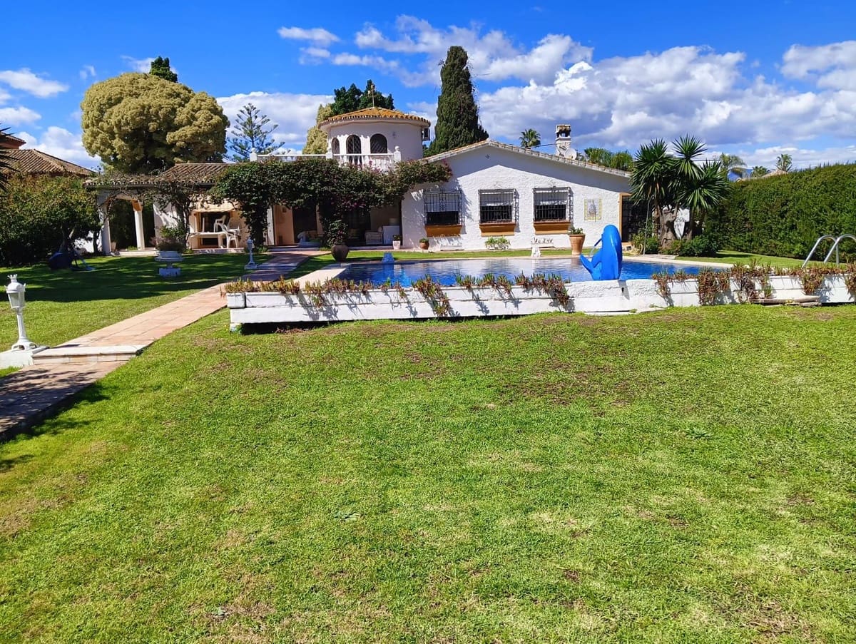 4 camera da letto Villa da affitare come casa vacanza in San Pedro de Alcantara con piscina garage - 4.000 € (Rif: 9148431)