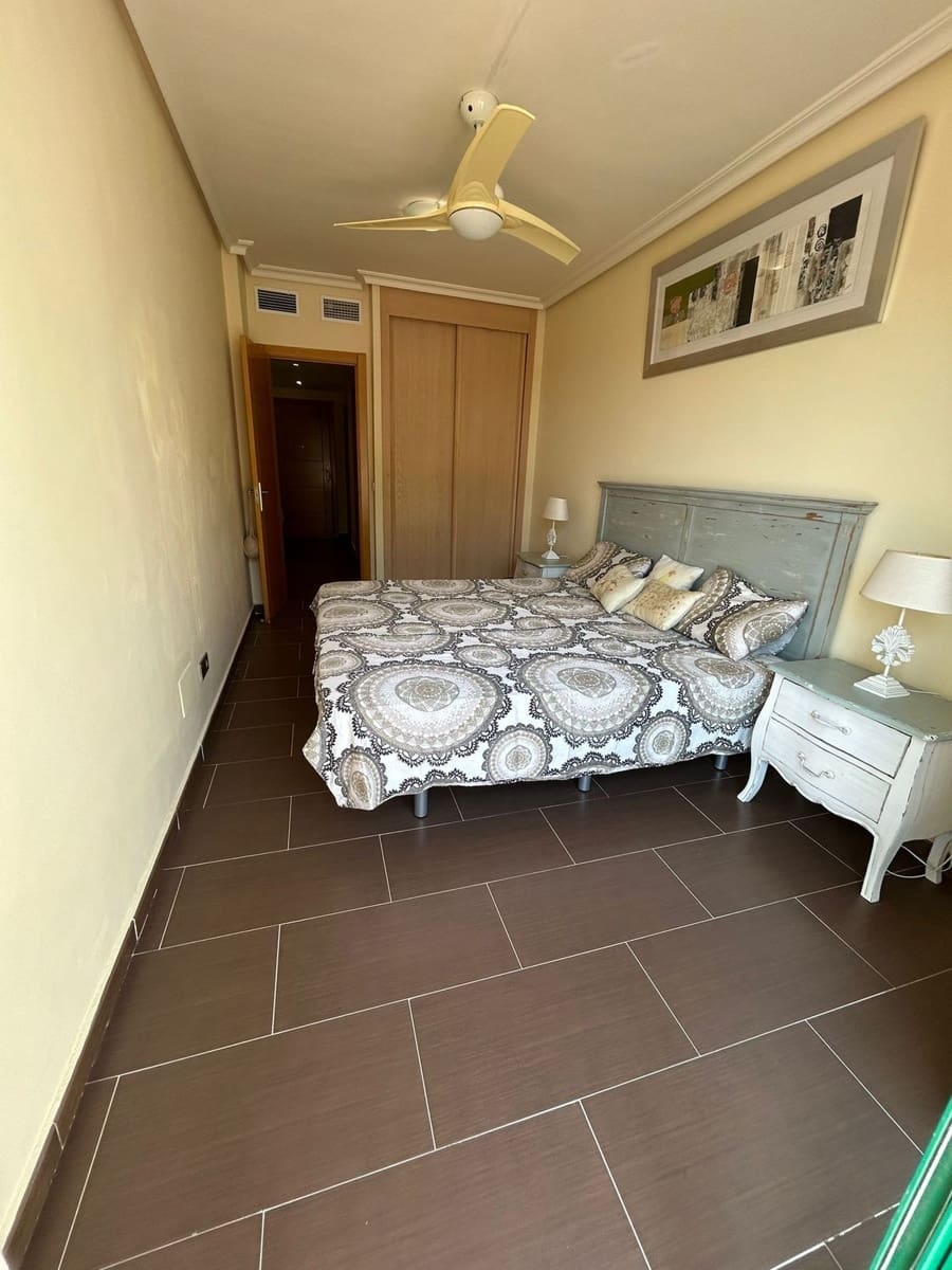 Apartamento de 2 habitaciones en Estepona en venta con piscina garaje - 400.000 € (Ref: 9186491)