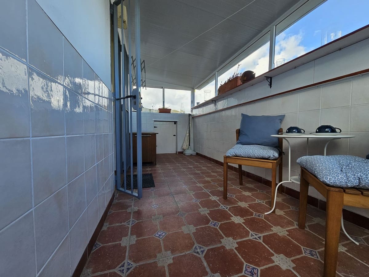 2 bedroom Penthouse for sale in La Duquesa / Puerto de la Duquesa - € 325,000 (Ref: 9389946)