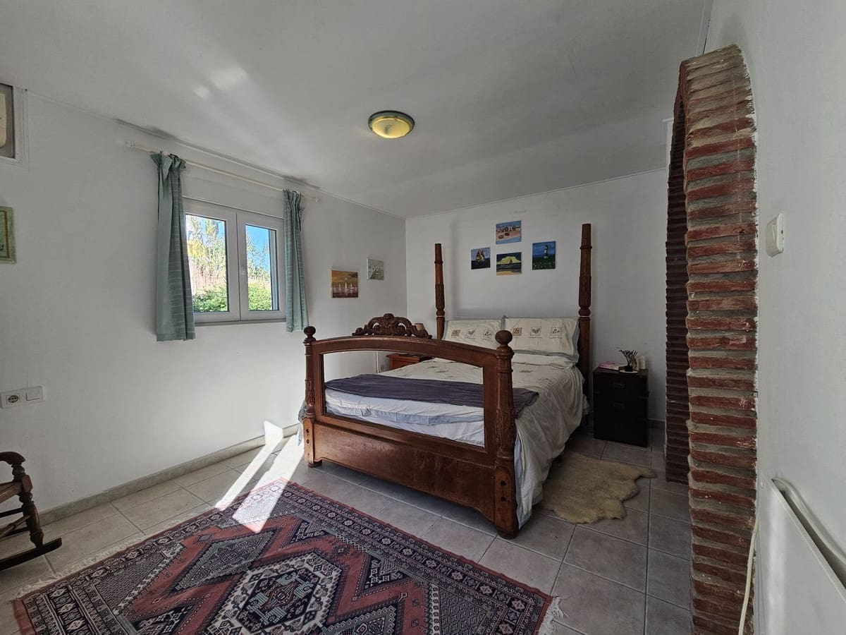 3 bedroom Townhouse for sale in Manilva with pool garage - € 395,000 (Ref: 9495589)