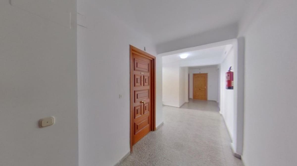 3 soveværelse Lejlighed til salg i Estepona - € 217.400 (Ref: 9509423)