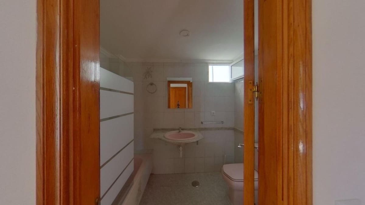 3 soveværelse Lejlighed til salg i Estepona - € 217.400 (Ref: 9509423)