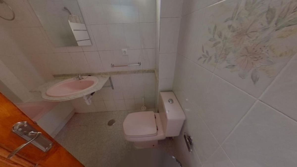 3 soveværelse Lejlighed til salg i Estepona - € 217.400 (Ref: 9509423)