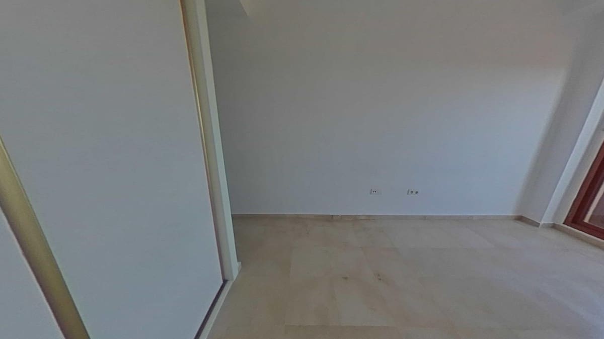 2 soveværelse Byhus til salg i Manilva med swimmingpool - € 264.000 (Ref: 9511198)